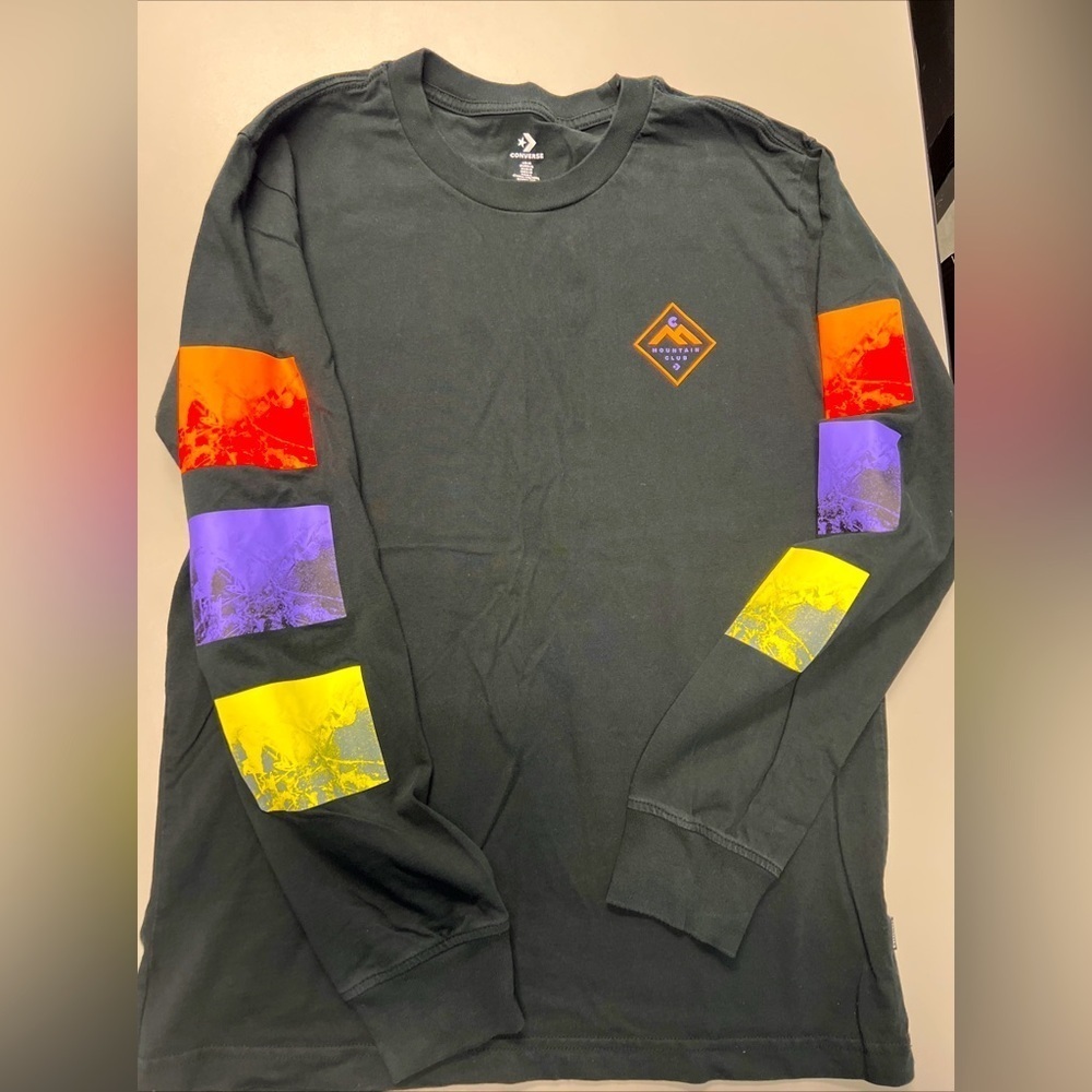 CONVERSE Mountain Club Graphic Mens Long Sleeve Size M Black